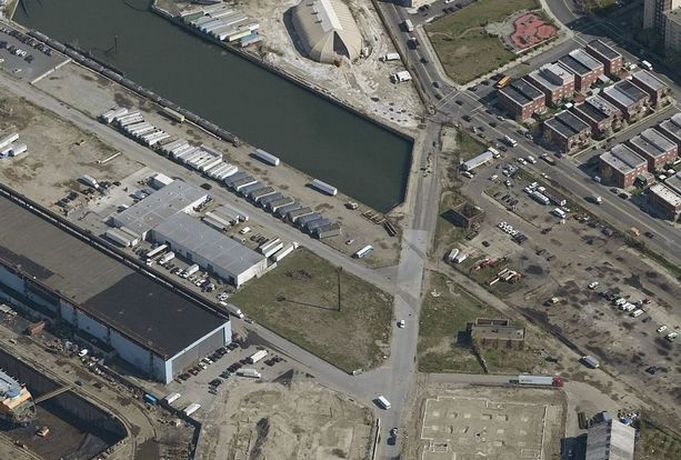 navy yard: navy yard